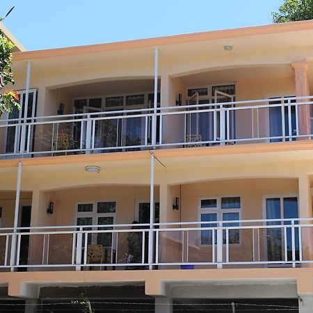 Bano Beach Residence - Grand Bay Beach Bagian luar foto